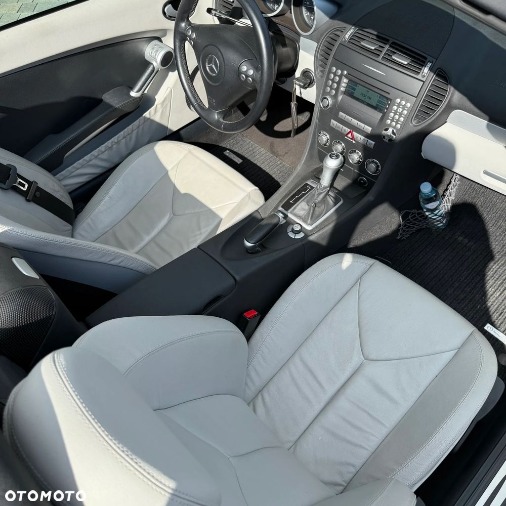 Mercedes-Benz SLK - 7