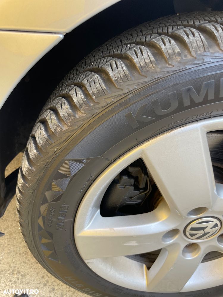 Volkswagen Golf - 13