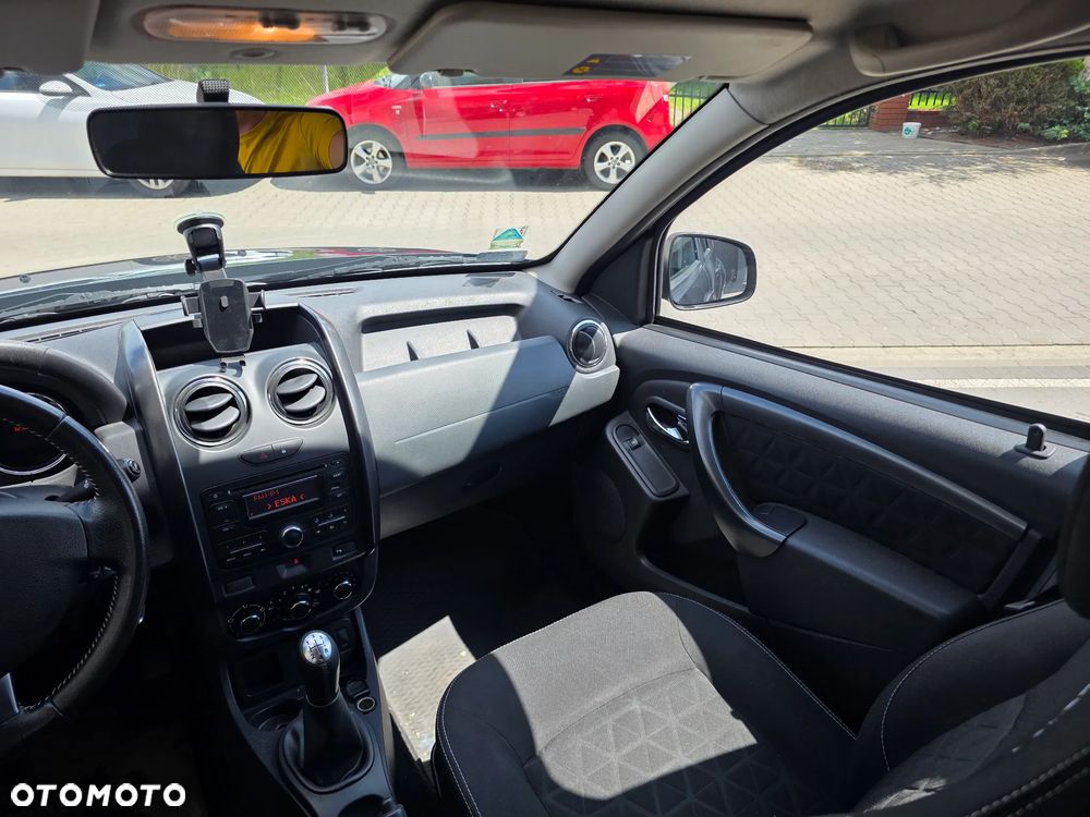 Dacia Duster 1.6 Laureate Euro5 - 16