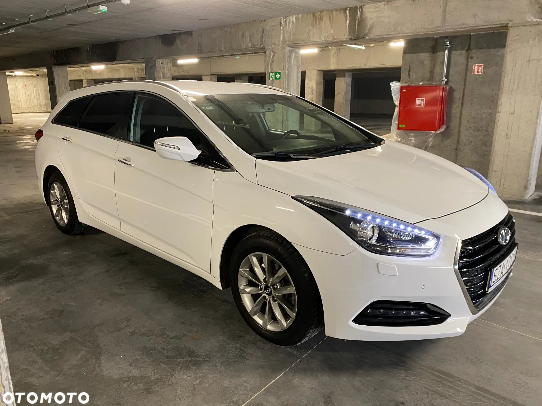 Hyundai i40 1.7 CRDi BlueDrive Business DCT - 19