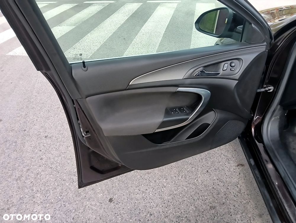 Opel Insignia 2.0 CDTI Cosmo ecoFLEX S&S - 22