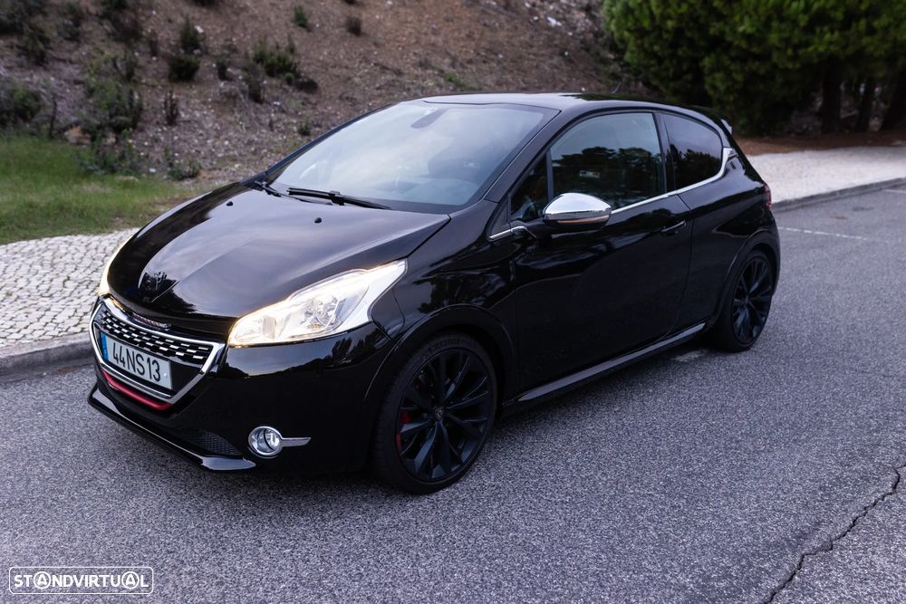Peugeot 208 1.6 THP GTi - 2