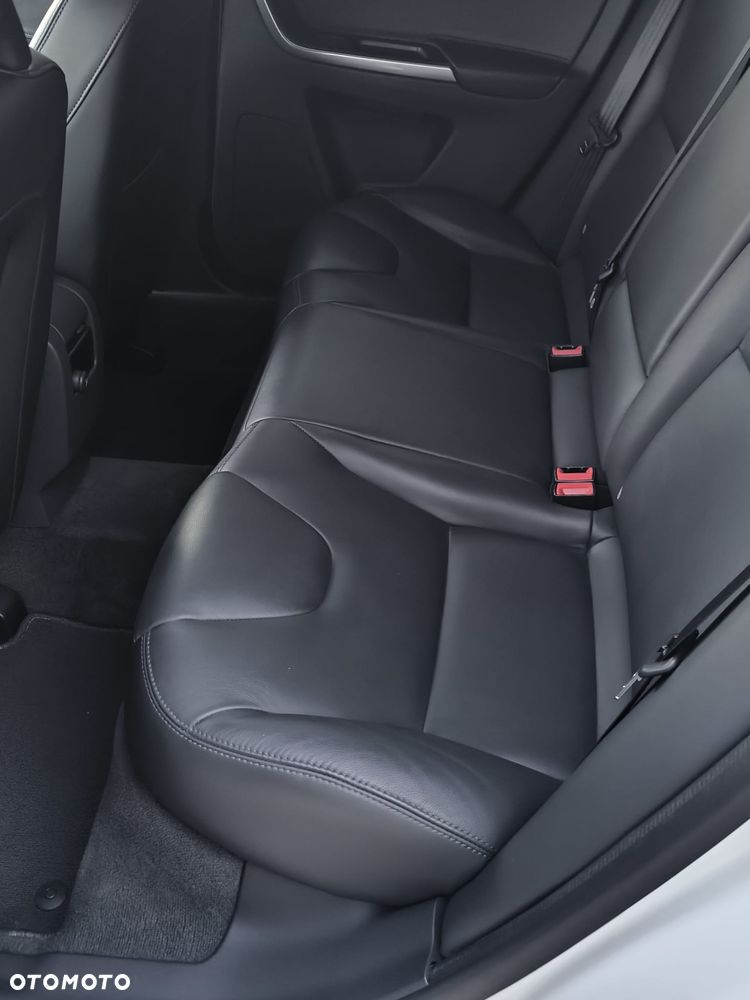 Volvo XC 60 - 13