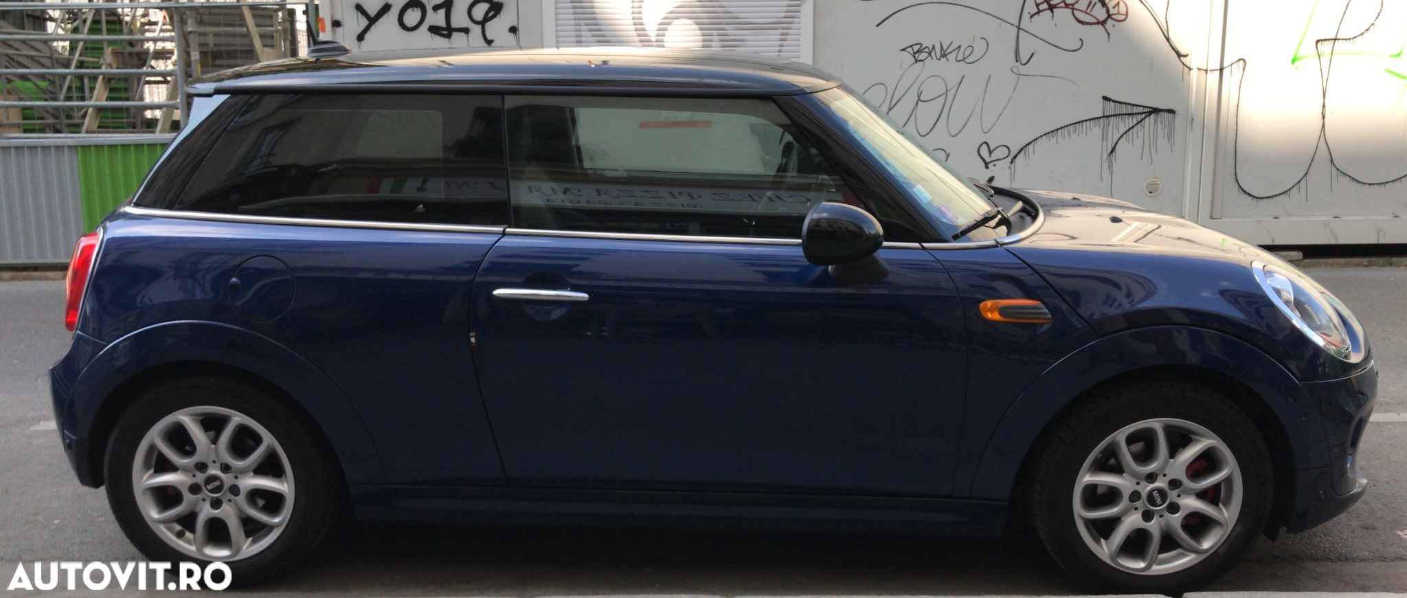 Mini Cooper Standard - 4