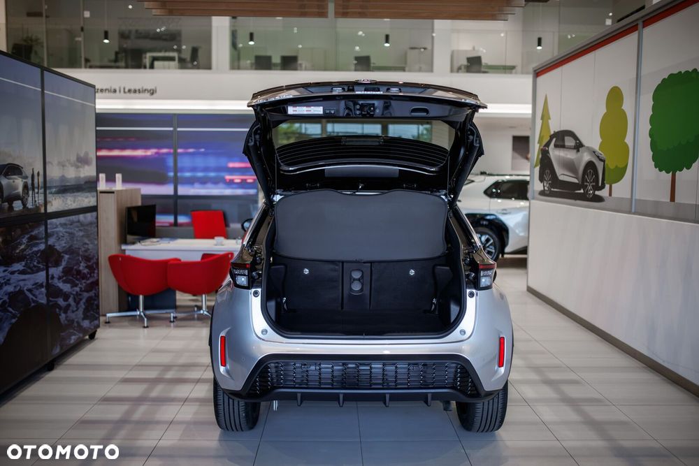 Toyota Yaris Cross Hybrid 1.5 GR Sport - 27