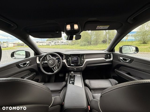 Volvo XC 60 B5 D AWD Geartronic RDesign - 22