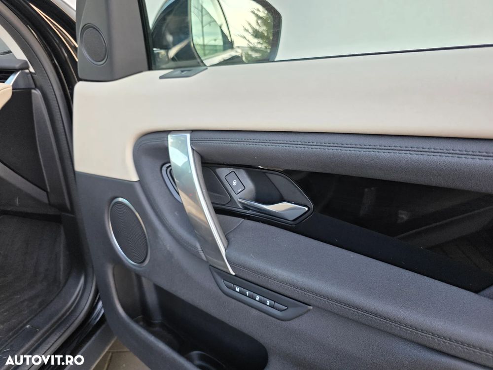 Land Rover Discovery Sport 2.0 P200 MHEV Urban Edition - 12