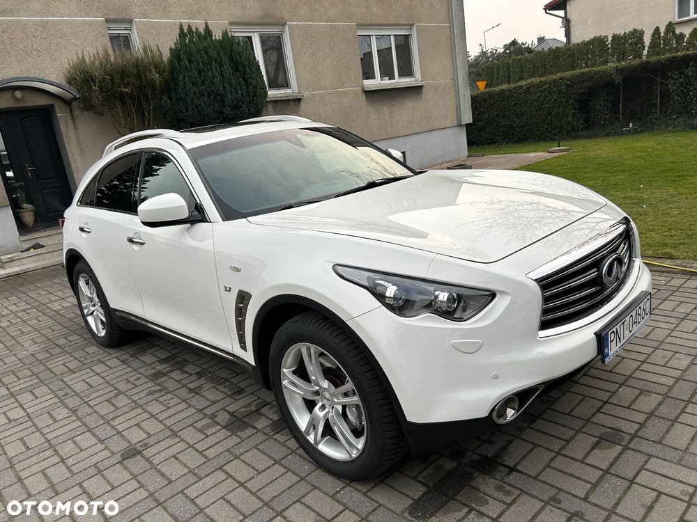 Infiniti QX70 3.7 S Premium - 3