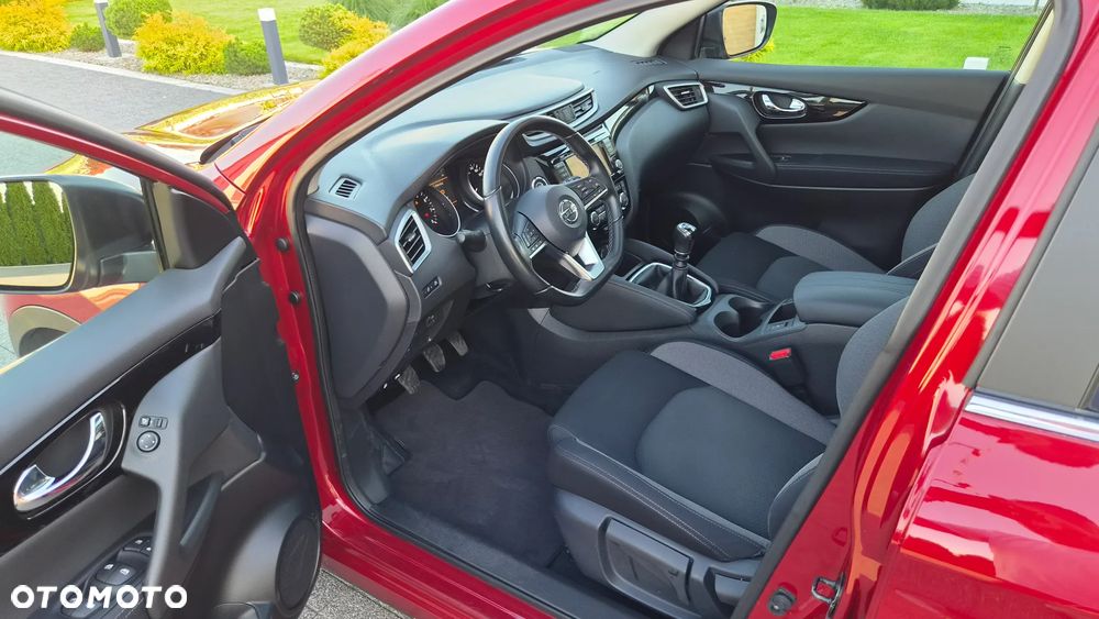 Nissan Qashqai 1.3 DIG-T N-WAY - 7
