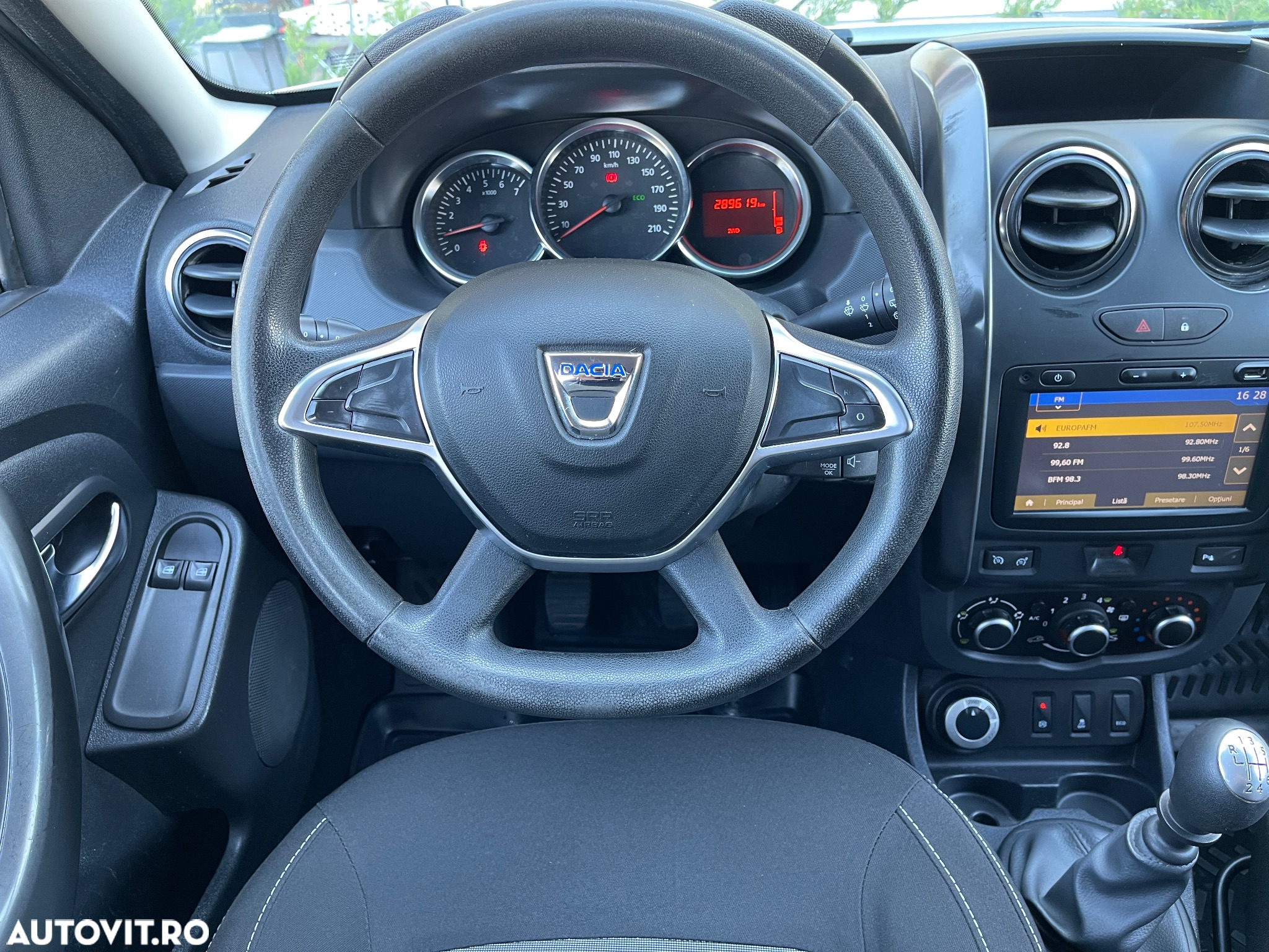 Dacia Duster 1.5 dCi 4WD Prestige jante 16" - 8