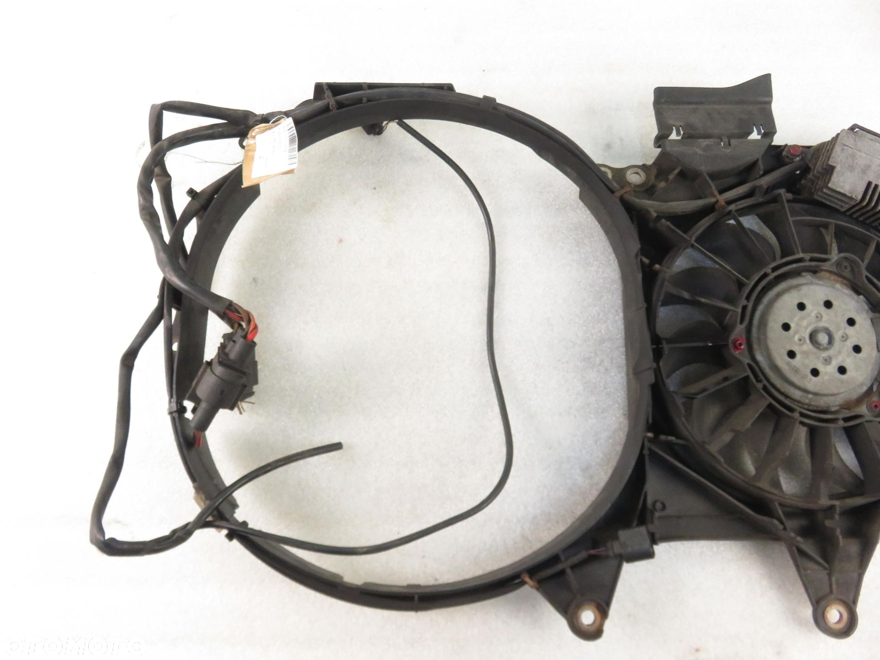 WENTYLATOR CHŁODNICY AUDI A4 B6 1.9 TDI PD 8E0121205T - 14