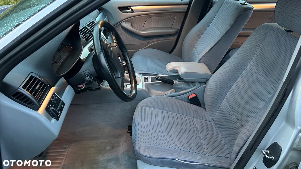 BMW Seria 3 - 15