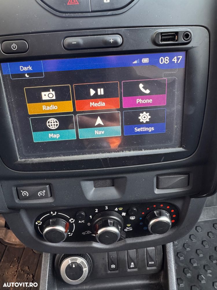 Dacia Duster 1.2 TCe 4WD Prestige jante 16" - 10