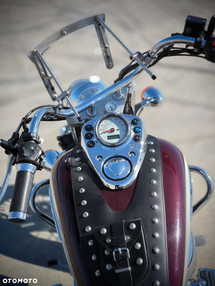 Honda Shadow - 3