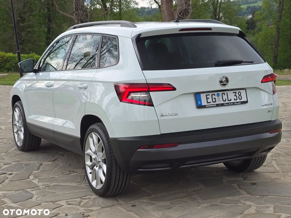 Skoda Karoq 2.0 TDI SCR 4x4 DSG Sportline - 8