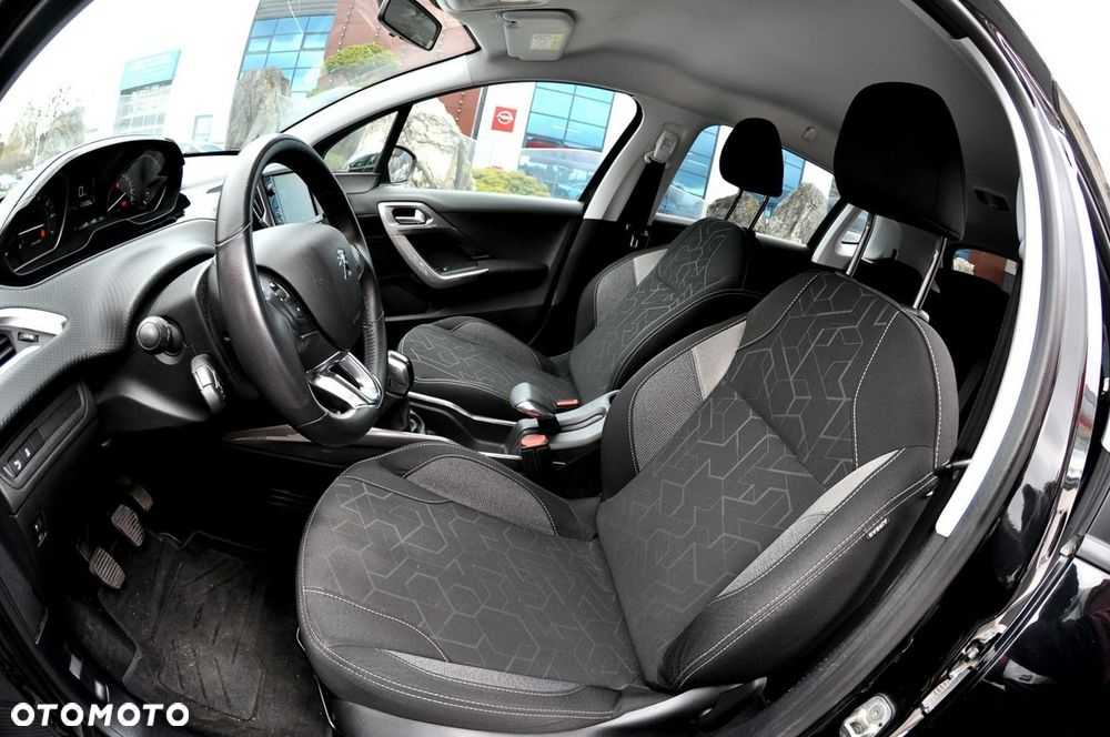 Peugeot 2008 PureTech 82 Style - 6
