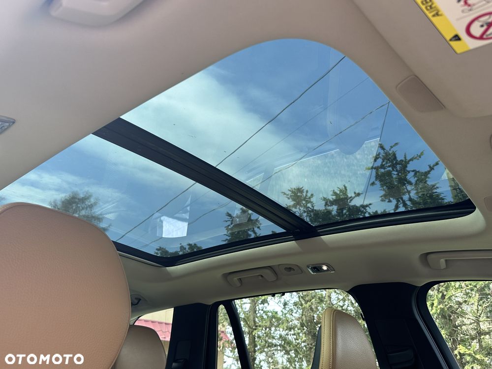 Volvo XC 90 D5 AWD Inscription - 25