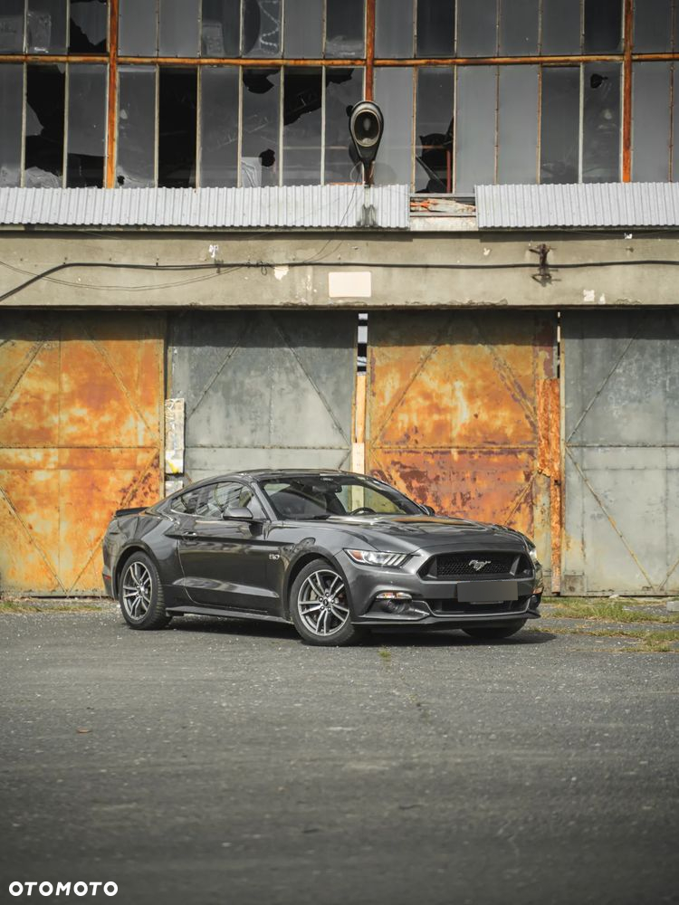 Ford Mustang 5.0 V8 GT - 5