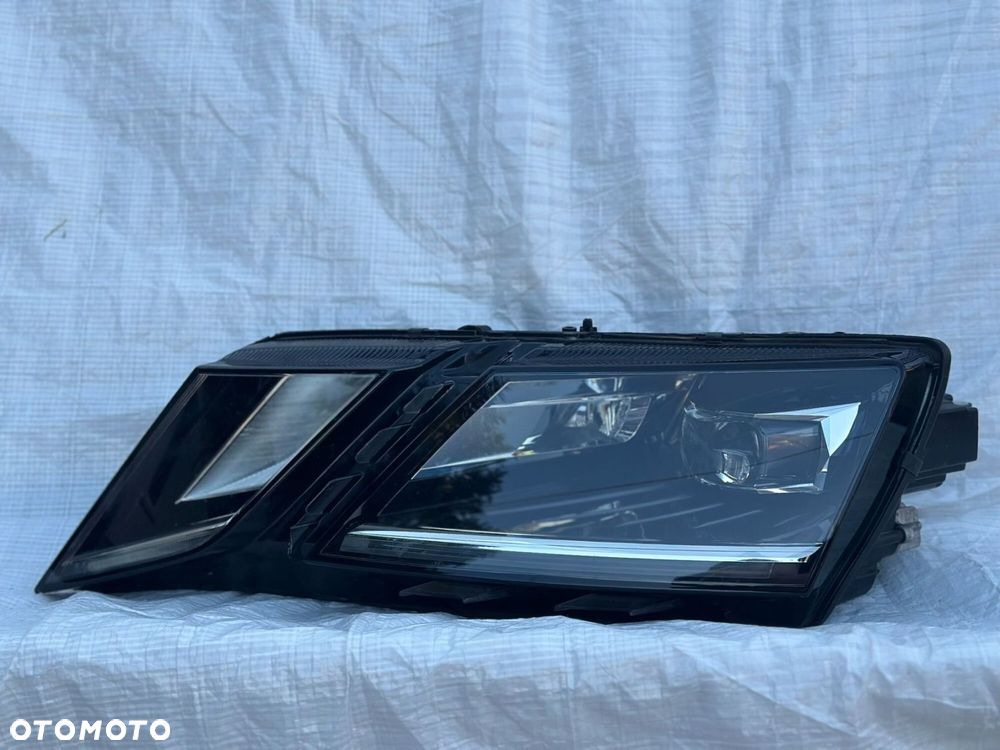 SKODA OCTAVIA III LIFT LAMPA PRZEDNIA LEWA FULL LED LEWY 5E1941015E - 1