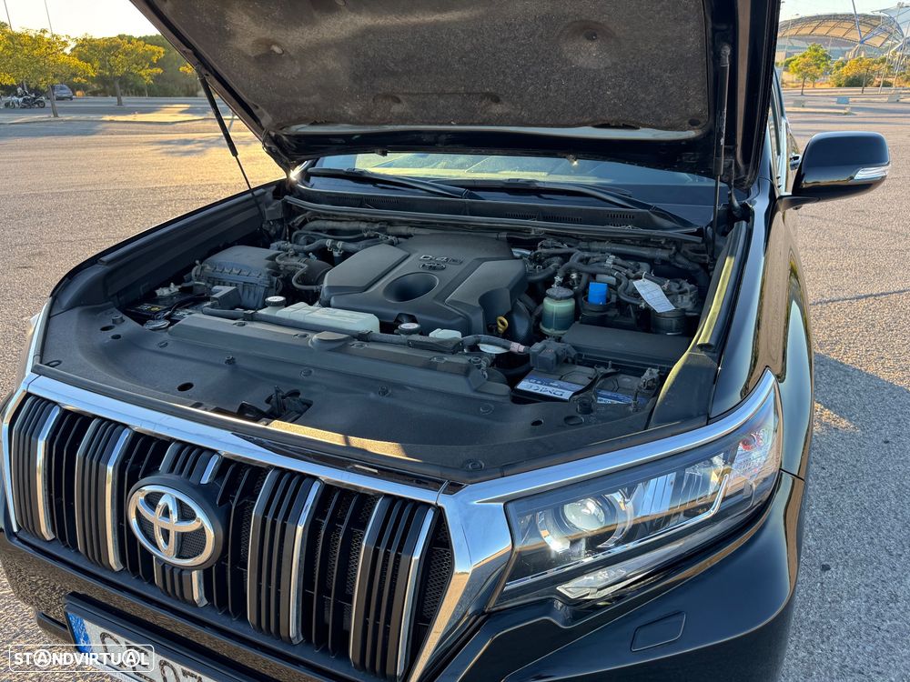 Toyota Land Cruiser Prado - 27
