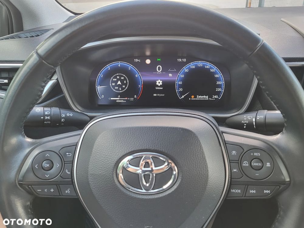 Toyota Corolla 1.5 Comfort - 19