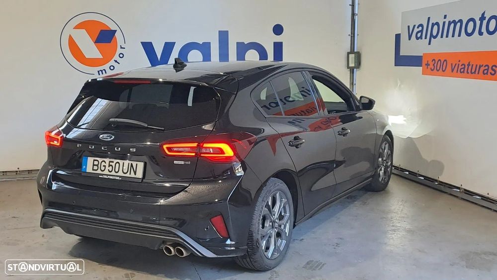 Ford Focus 1.0 EcoBoost MHEV ST-Line - 8