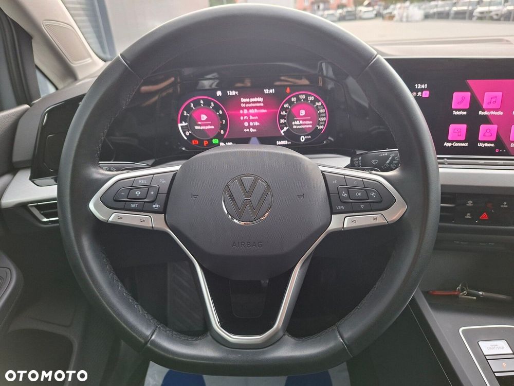 Volkswagen Golf - 17