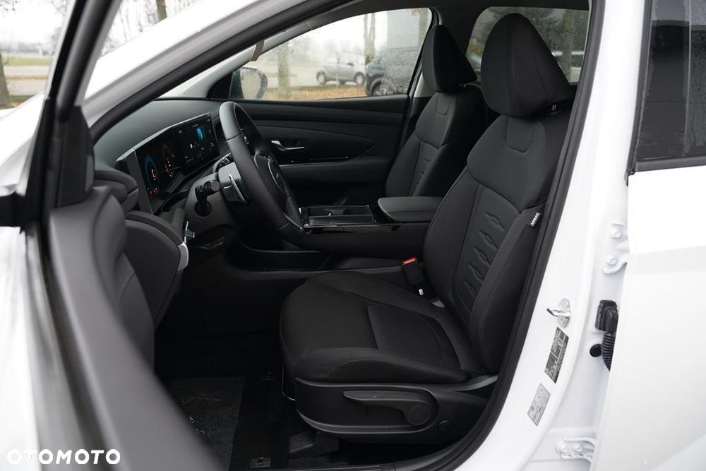 Hyundai Tucson 1.6 T-GDi HEV Smart 2WD - 12