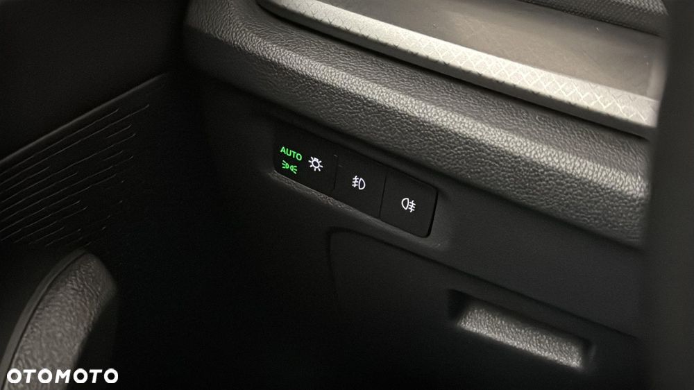 Skoda Octavia 1.0 TSI e-TEC DSG Ambition - 28