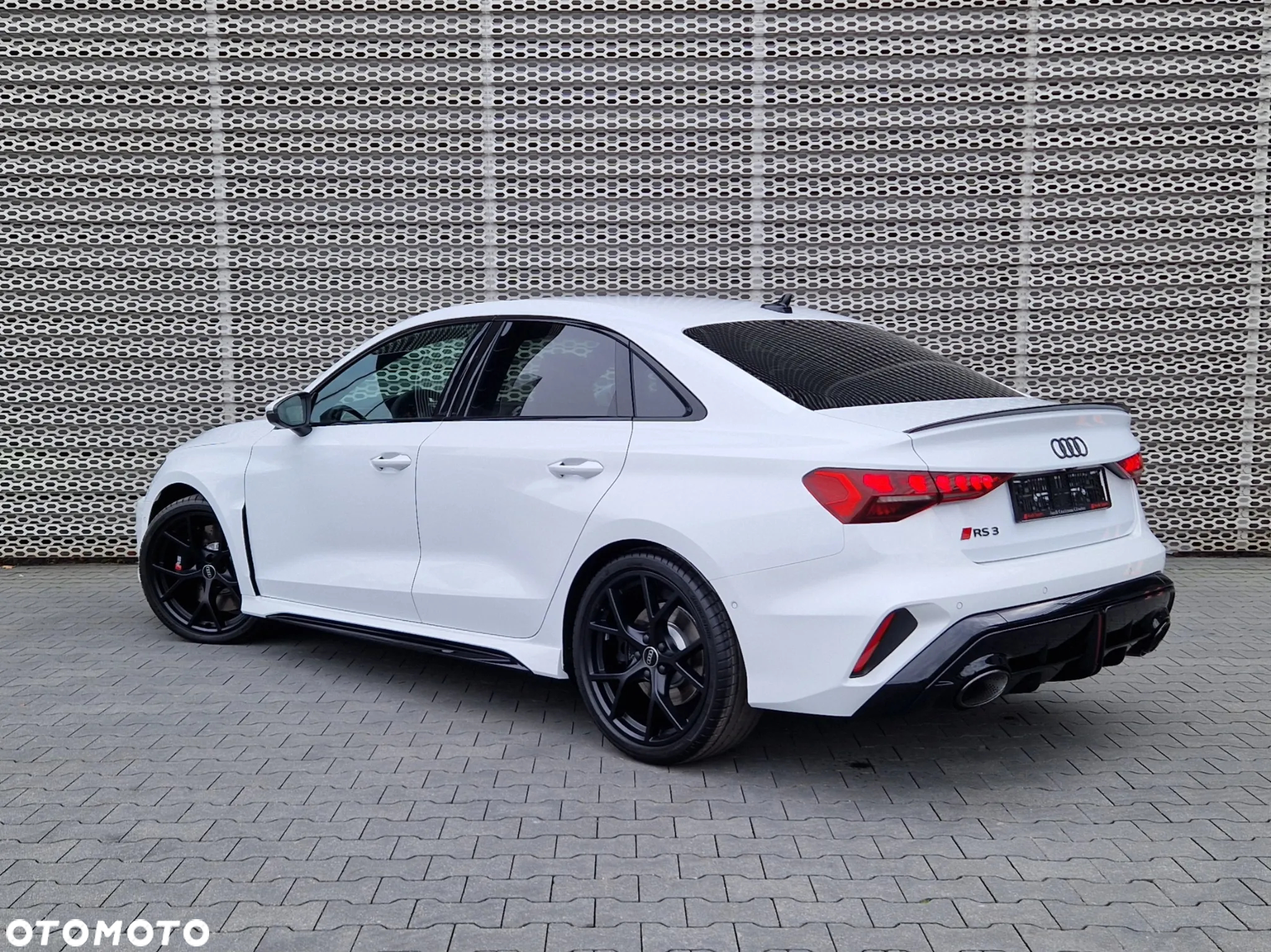 Audi RS3 Sportback ver-tfsi-quattro-s-tronic - 3