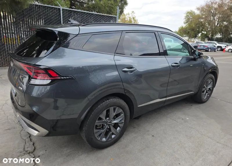 Kia Sportage - 4