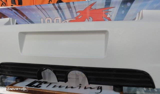 Para-choques traseiro em fibra VW Golf 4, IV R-line LOOK C/ dupla saída de escape R32 Look - 4