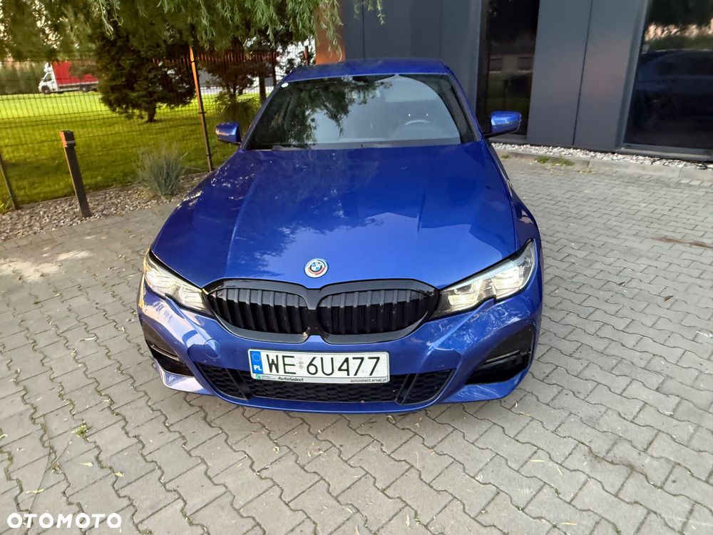 BMW Seria 3 320d M Sport sport - 11