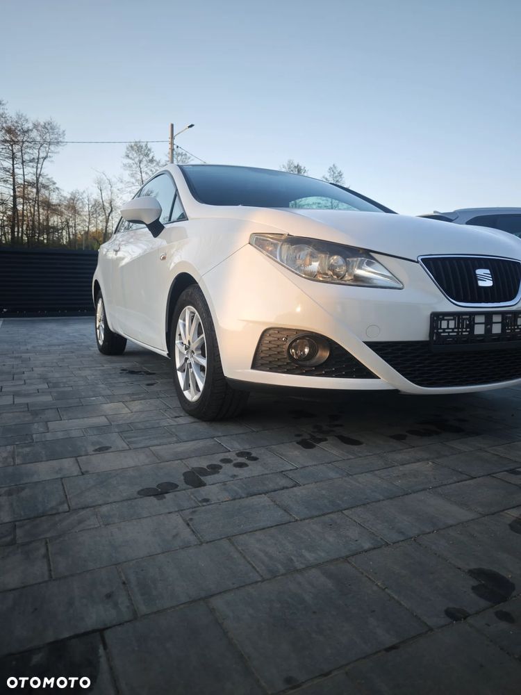 Seat Ibiza SC 1.4 16V Sport - 2