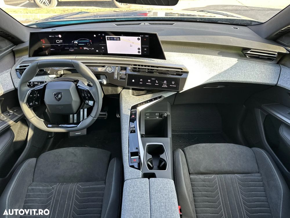 Peugeot 3008 1.2 Hybrid 145 e-DCS6 Allure - 12