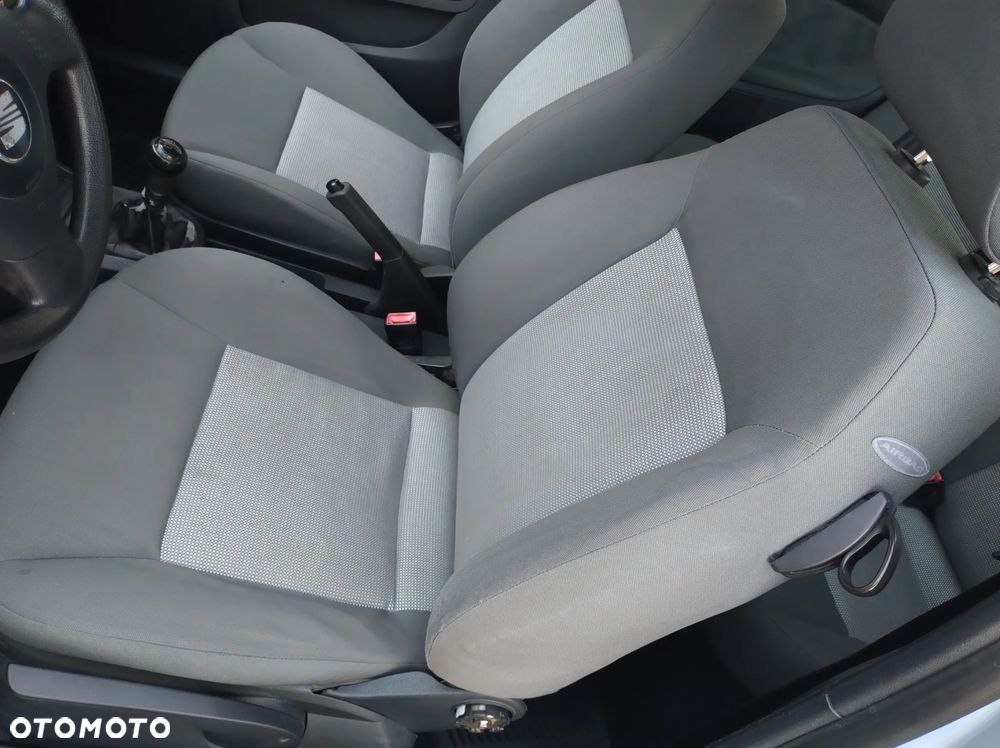 Seat Ibiza 1.4 16V Stylance - 8
