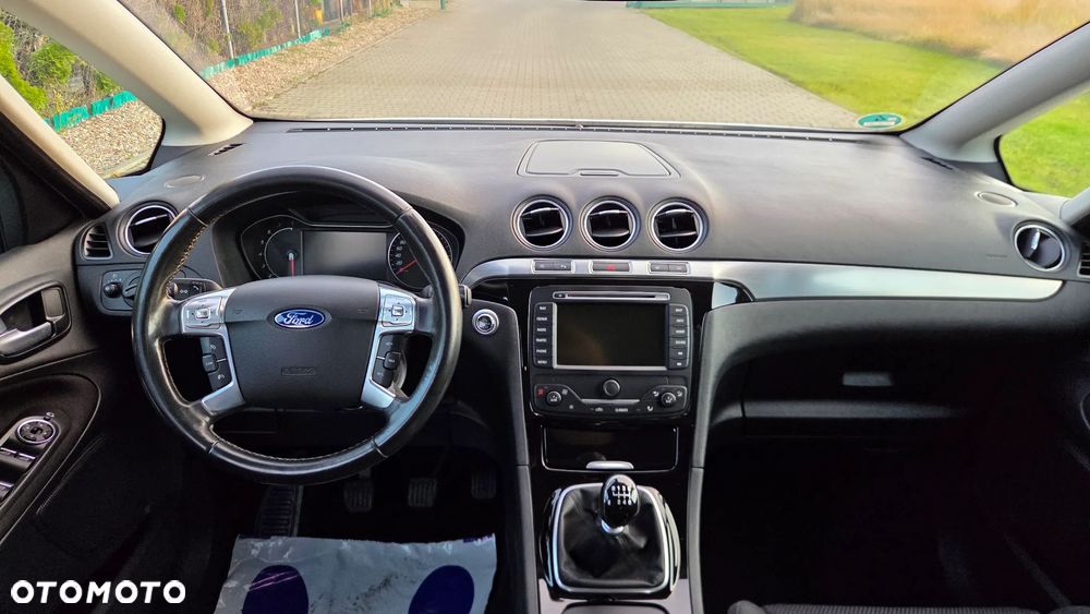 Ford S-Max 1.6 EcoBoost Titanium - 23