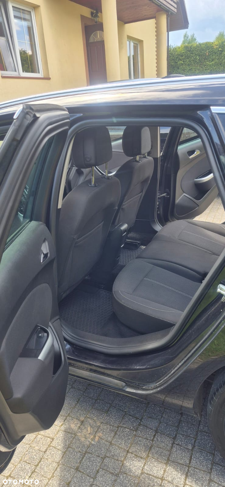 Opel Astra IV 1.6 T Sport - 3