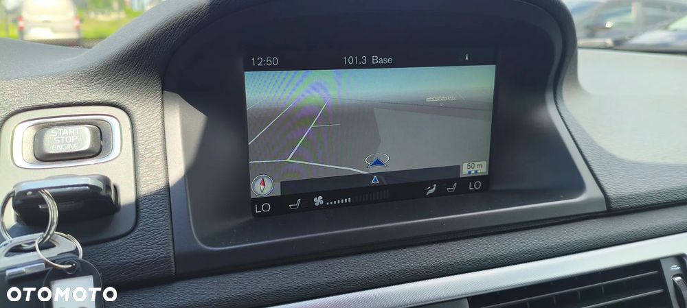 Volvo V70 D4 Momentum - 6