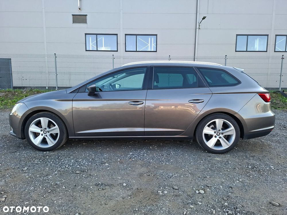 Seat Leon 1.6 TDI ECOMOTIVE Reference S&S - 2