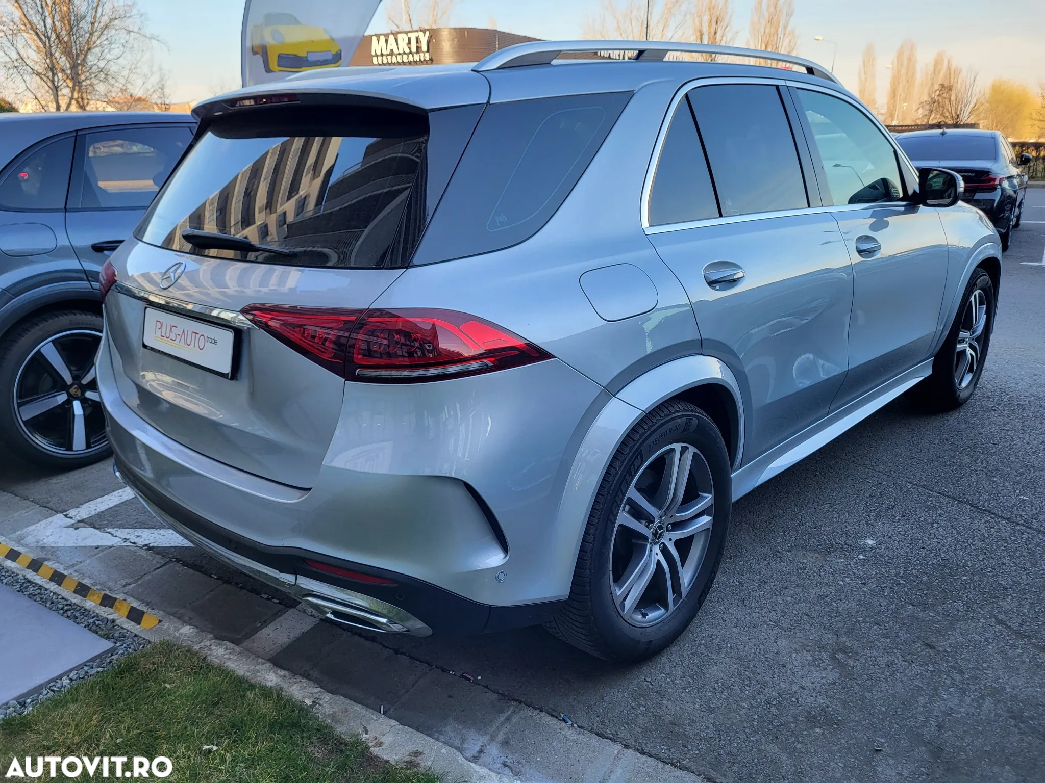 Mercedes-Benz GLE 400 d 4Matic 9G-TRONIC AMG Line - 6