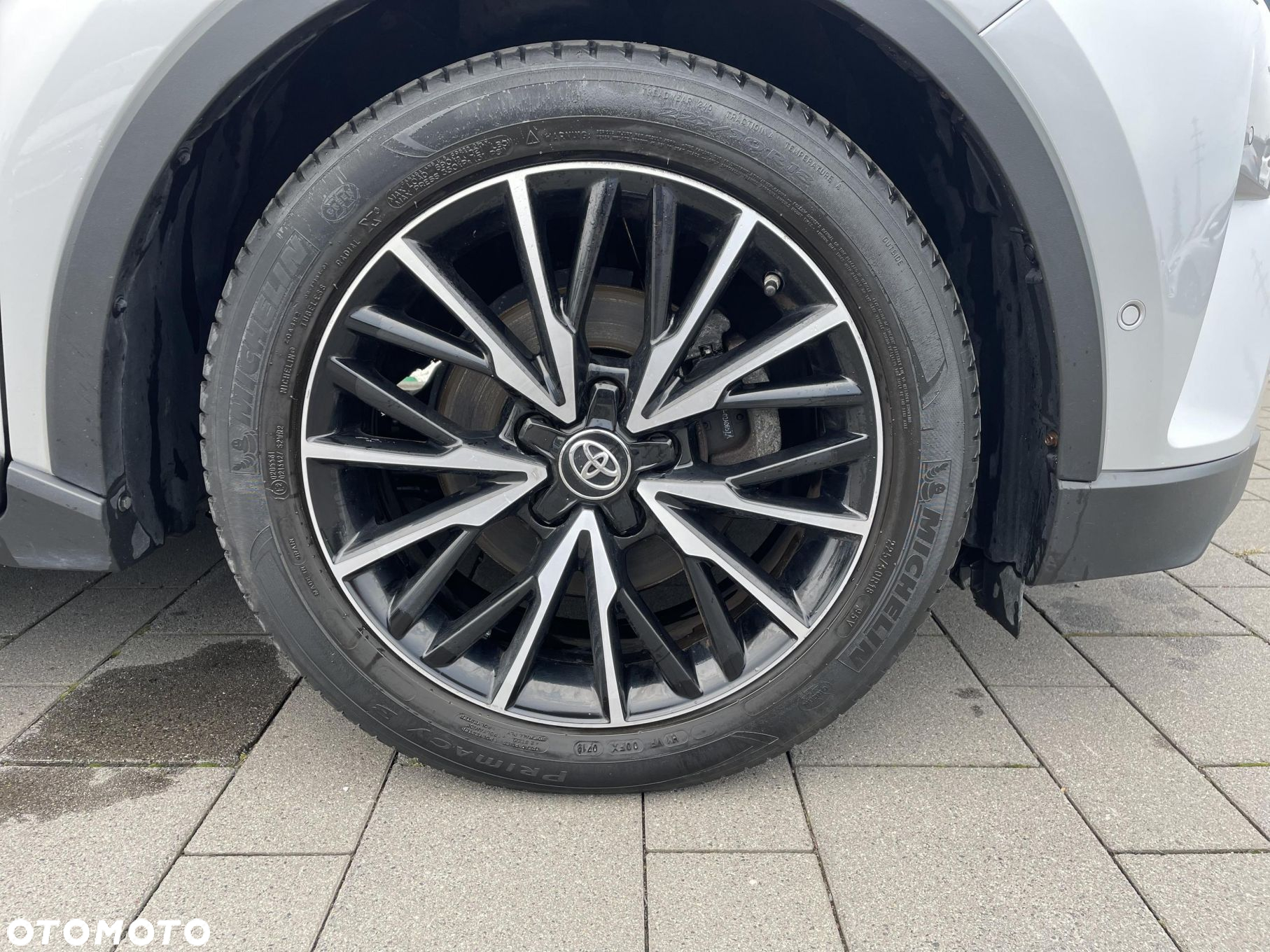 Toyota C-HR - 18