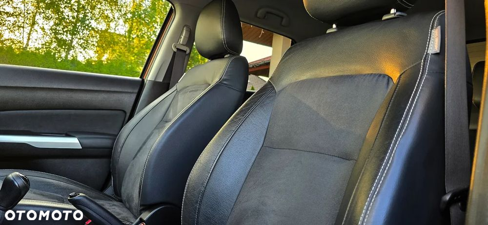 Suzuki Vitara 1.6 Premium 2WD - 9
