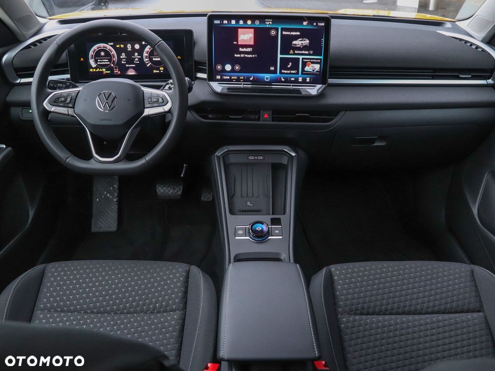 Volkswagen T-Roc - 15