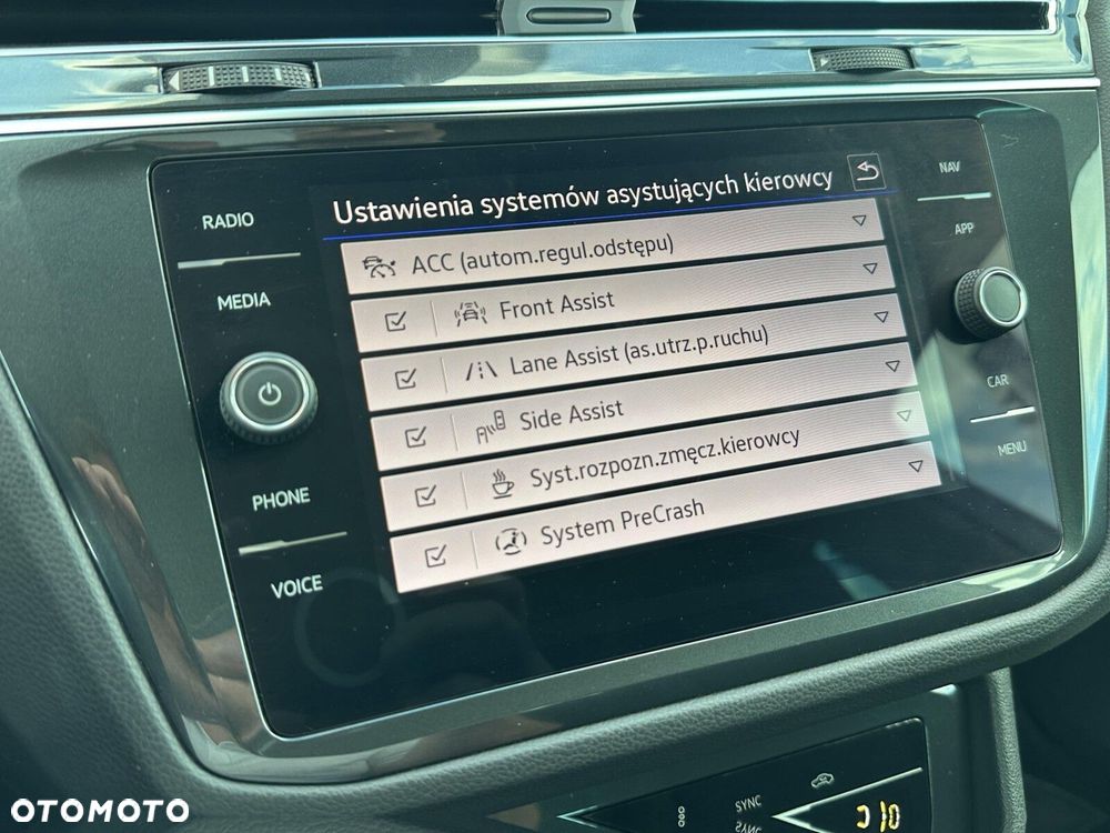 Volkswagen Tiguan 1.5 eTSI Elegance DSG - 28