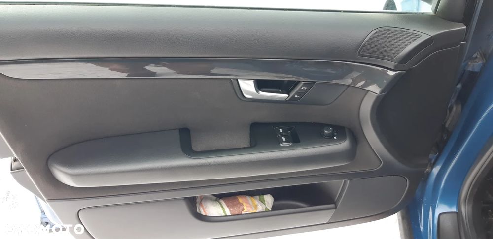 Audi A4 Limousine 2 - 14