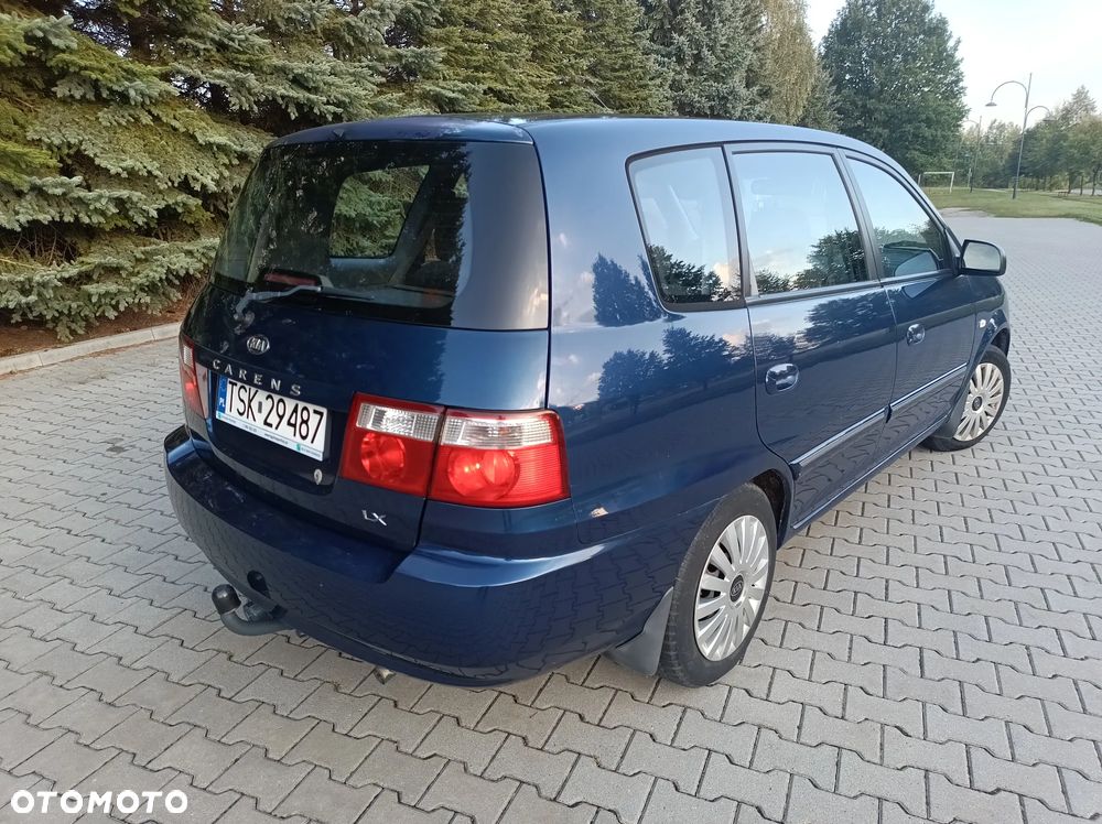 Kia Carens 1.8 EX - 4