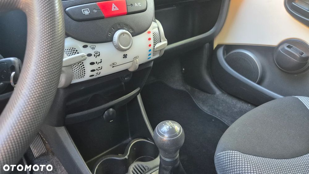 Toyota Aygo 1.0 VVT-i Premium - 28