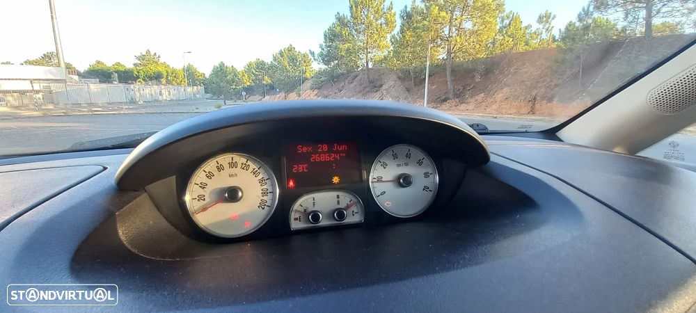 Lancia Musa 1.3 16V M-jet Argento - 8