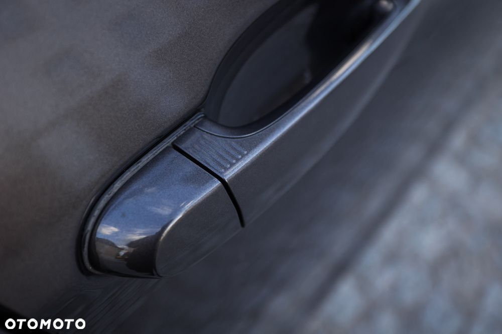 BMW Seria 3 320d Blue Performance Luxury Line - 24